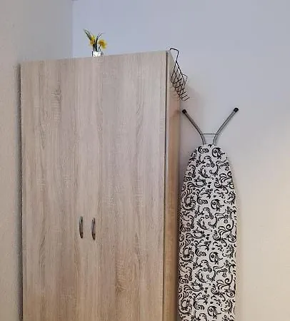 Apartament St *